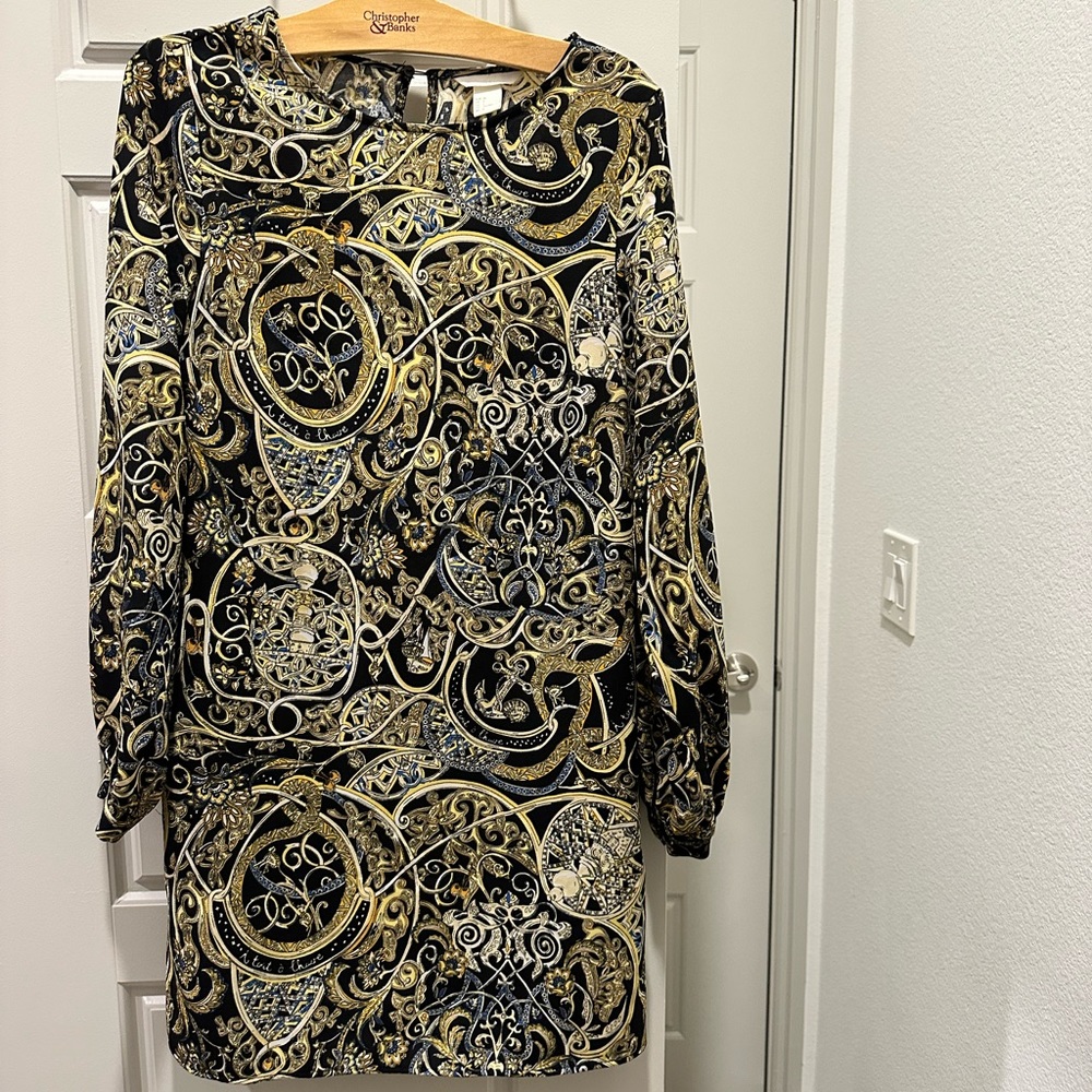Fashionable printed H&M dress.